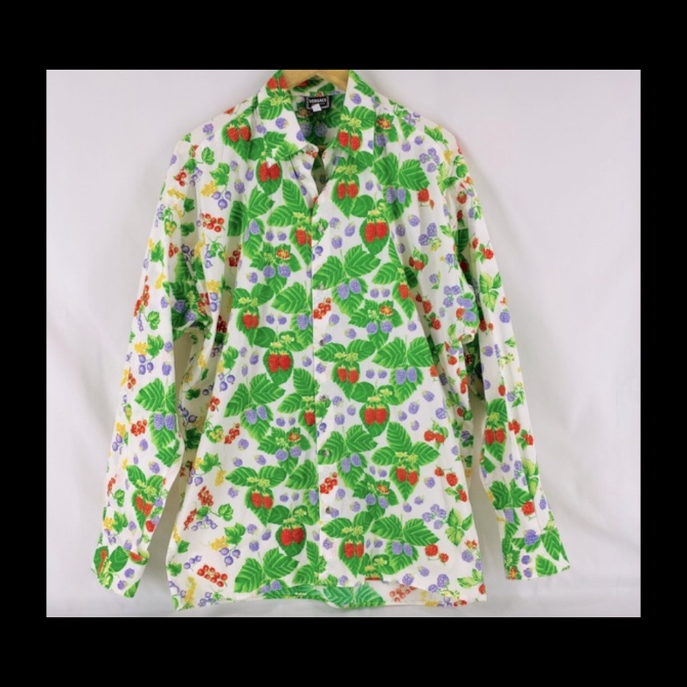 Versace Jeans size medium Couture 90’s Berry Fruit vintage